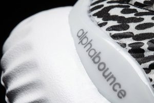 Кроссовки Adidas AlphaBOUNCE "Motion Capture" Black/White (40-45)