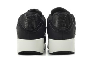Nike Air Max 90 замша черные с белым (40-44)