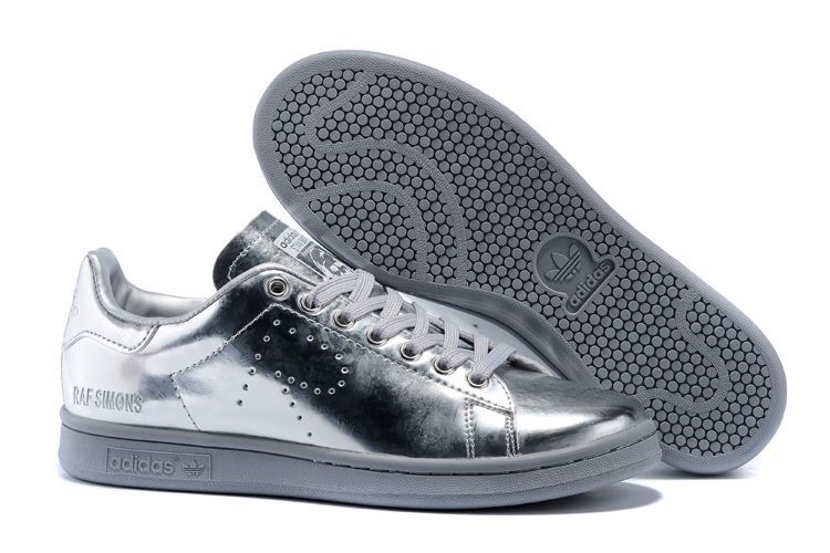 Adidas Stan Smith серебряные (36-39) — купить в Москве, дисконт  интернет-магазин StreetFoot.ru