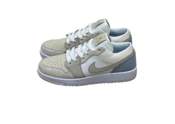 Nike Air Jordan 1 Low серые с белым кожа-нубук мужские-женские (35-45)